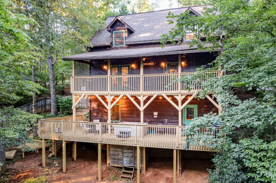 Areas We Deck