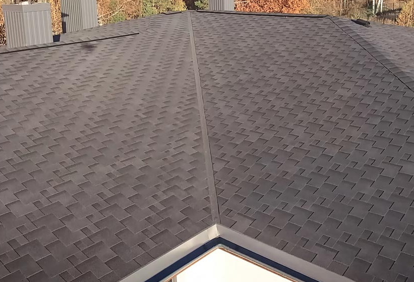 Roofing Condensation in Winter: Signs, Causes, Solutions