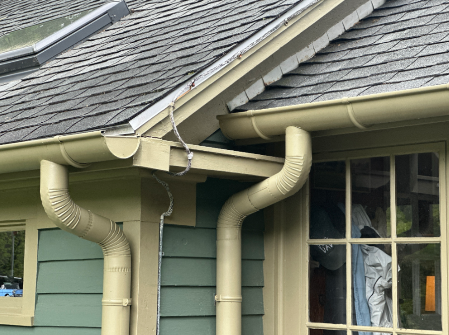 Ways Your Gutter System Affects Your Roof