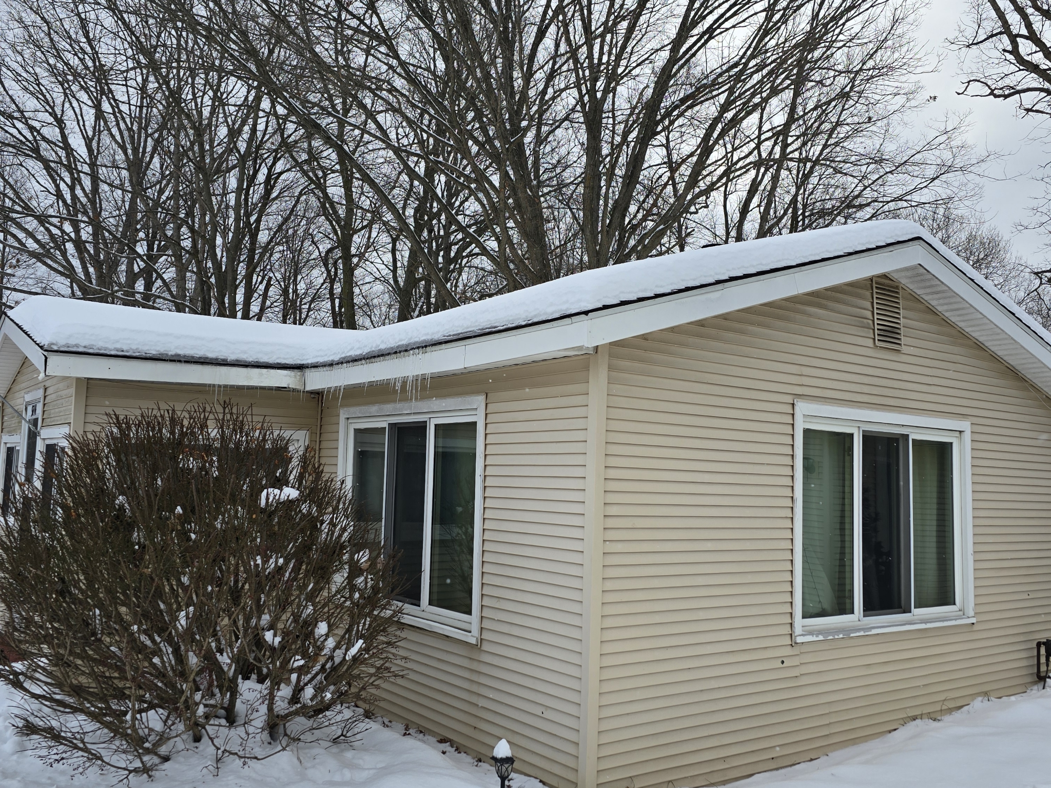 Do You Have Winter Roof Leaks? What to Do About Them