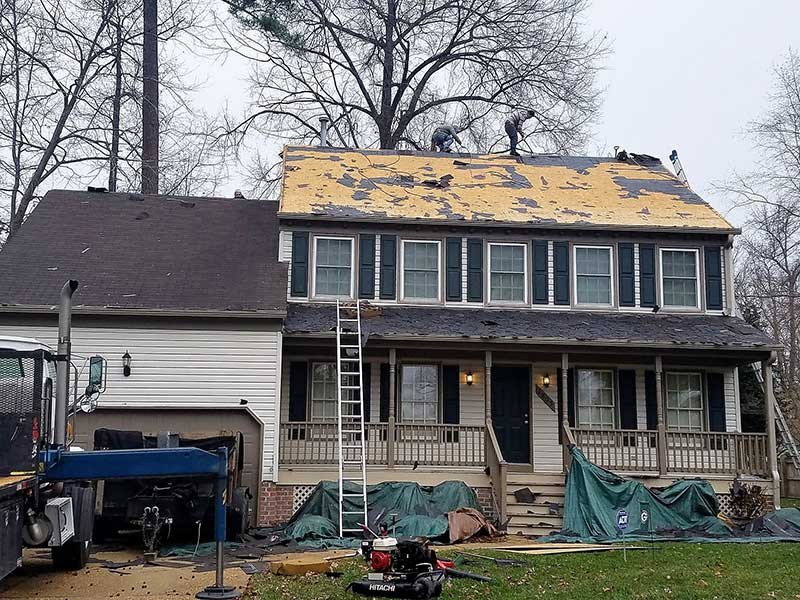 What Can You Do to Extend Your Roof’s Service Life?