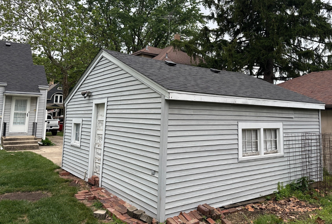 Why Cheaper Isn't Always Better When It Comes to Siding Replacement