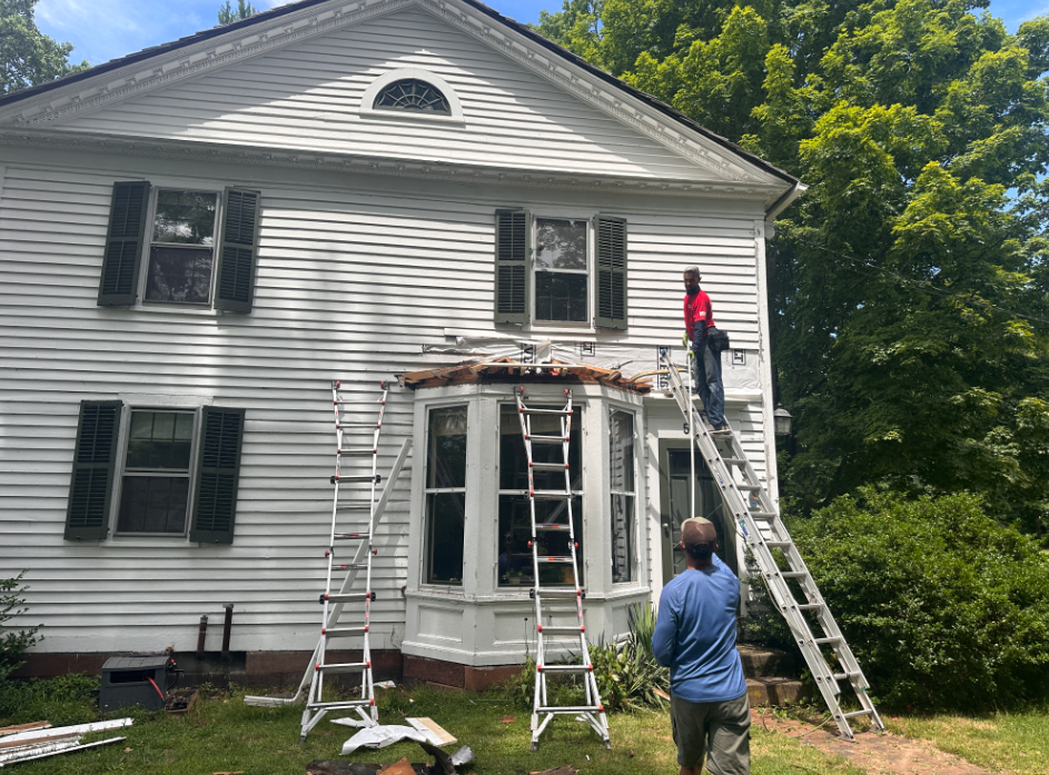 Why You Should Work With a Local Siding Expert