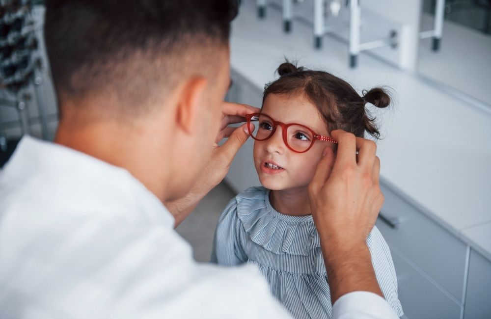 A Quick Look at Lens Options for Eyeglasses