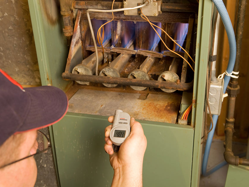 When to Call a Technician for a Furnace Issue 1