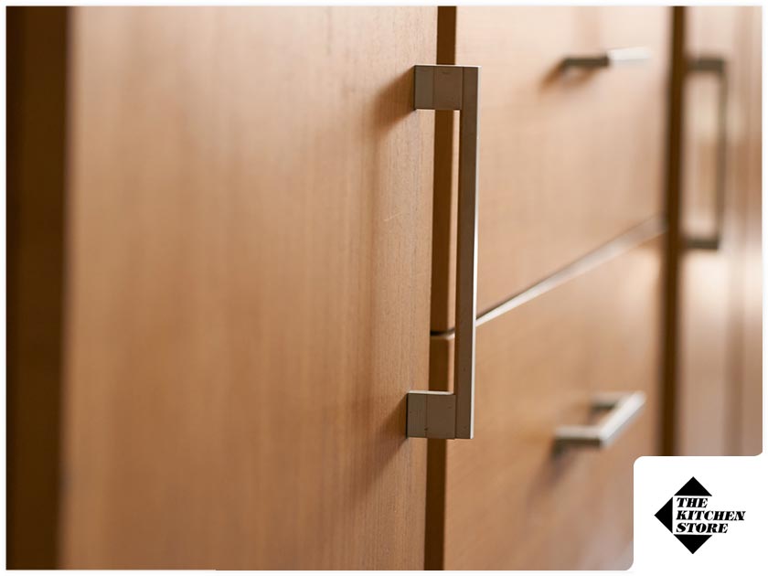 Top 4 Q&As About Kitchen Cabinet Hardware