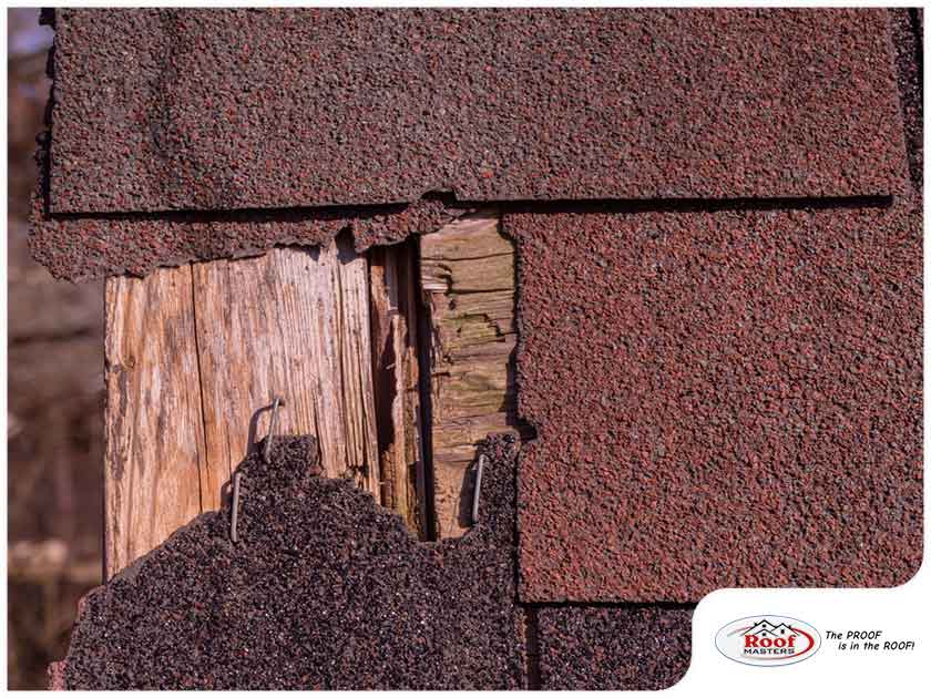 Differentiating Asphalt Shingle Cracking and Splitting