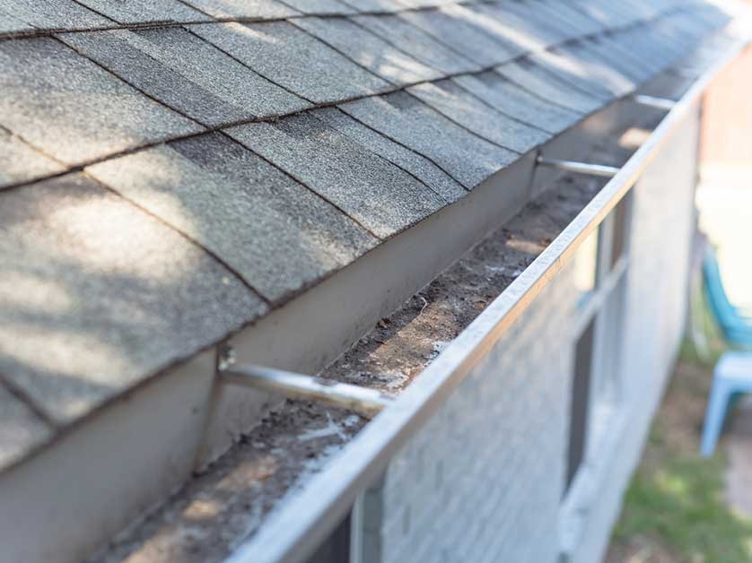 Why Are My Gutters Full of Grit?