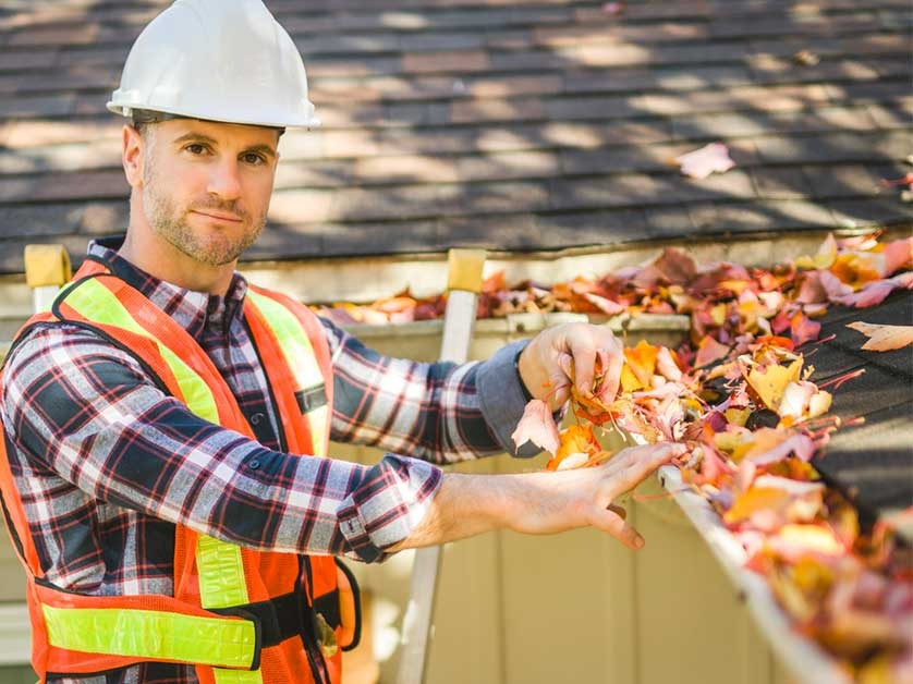 7 Critical Gutter Maintenance Tips to Prevent Water Damage