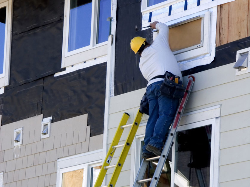Is Siding Replacement Loud?